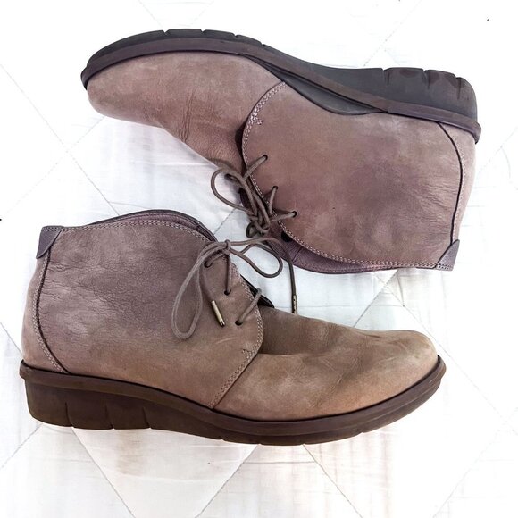 Dansko Joy suede lace up ankle boot Eu 42/ US 11.5-12 - Picture 3 of 12
